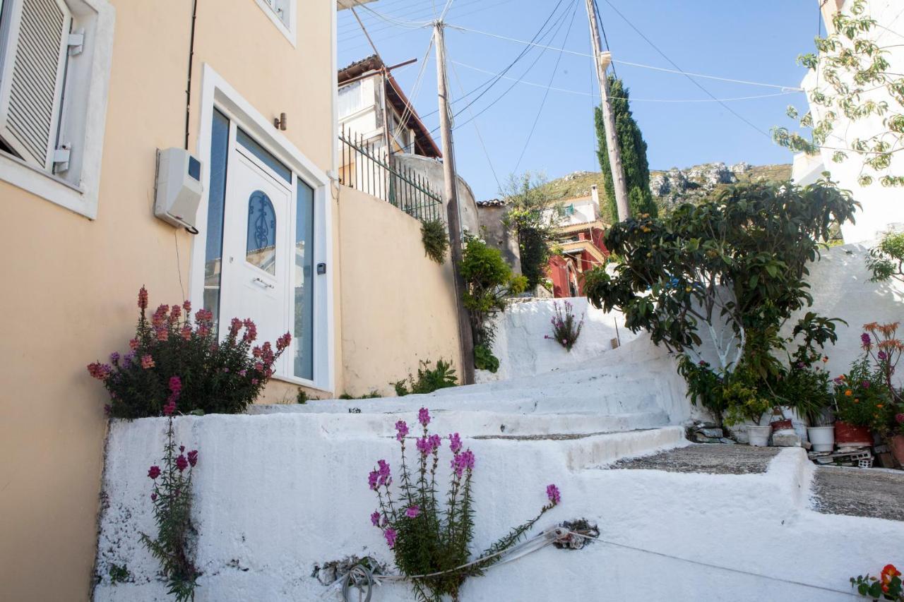 Family House In Lakones Villa Paleokastritsa Dış mekan fotoğraf